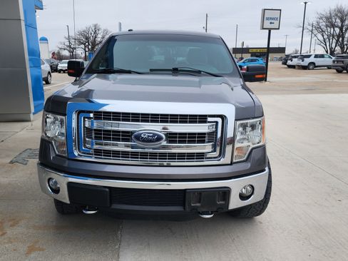 Used 2013 Ford F150 XLT w/ XLT Chrome Pkg image 2
