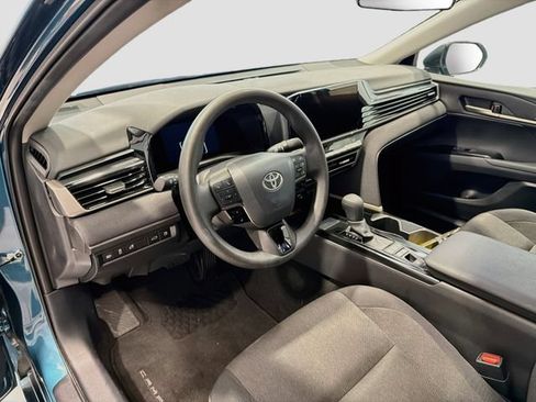 Used 2025 Toyota Camry LE FWD image 8