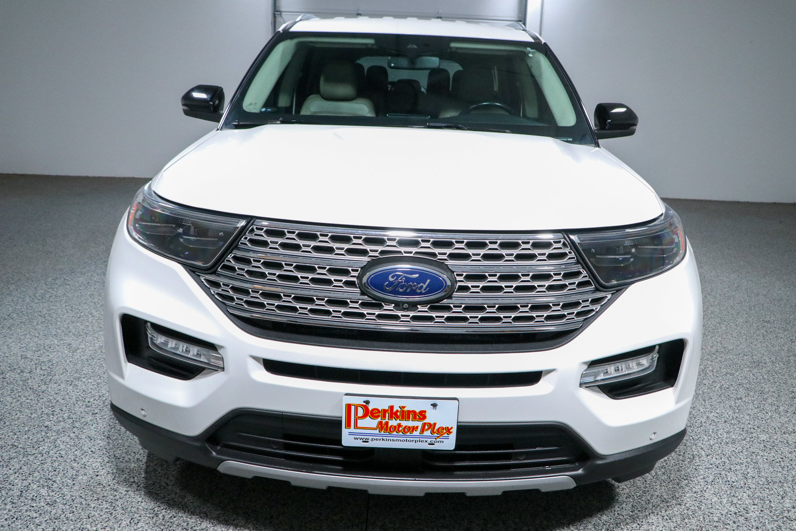 Used 2020 Ford Explorer Limited RWD image 4