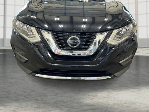 Used 2020 Nissan Rogue S w/ Special Edition Package image 20