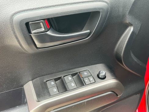 Used 2023 Toyota Tacoma 2WD Double Cab image 16