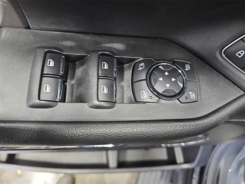 Used 2019 Ford Expedition Limited w/ Equipment Group 303A image 26