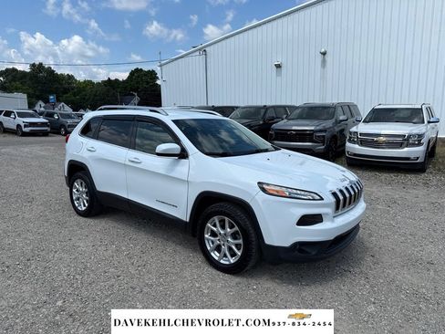 Used 2014 Jeep Cherokee Latitude FWD image 8