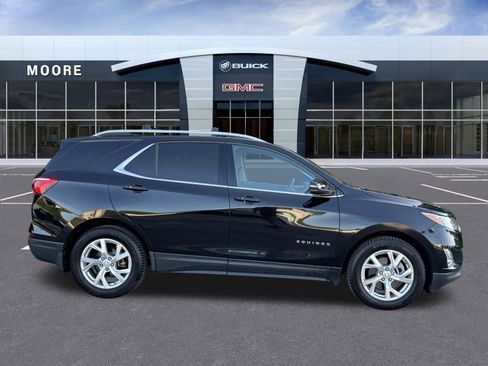 Used 2019 Chevrolet Equinox LT AWD/4WD image 2