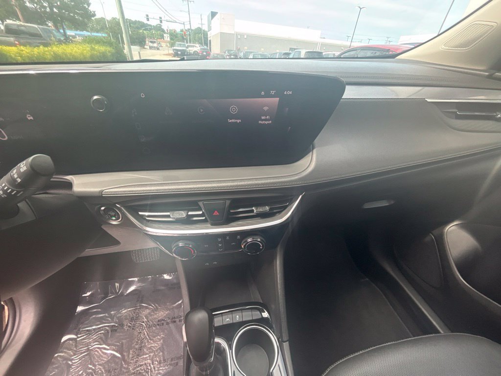 Used 2024 Buick Encore GX Sport Touring FWD image 13