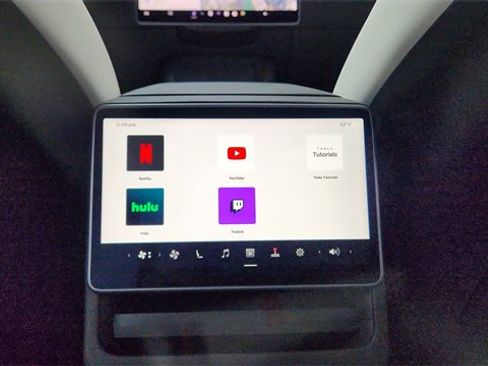 Used 2025 Tesla Model 3 Long Range image 50