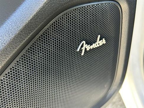 Used 2023 Nissan Frontier SV w/ SV Convenience Package image 15