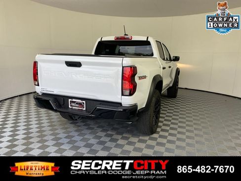 Used 2024 Chevrolet Colorado Trail Boss AWD/4WD image 7