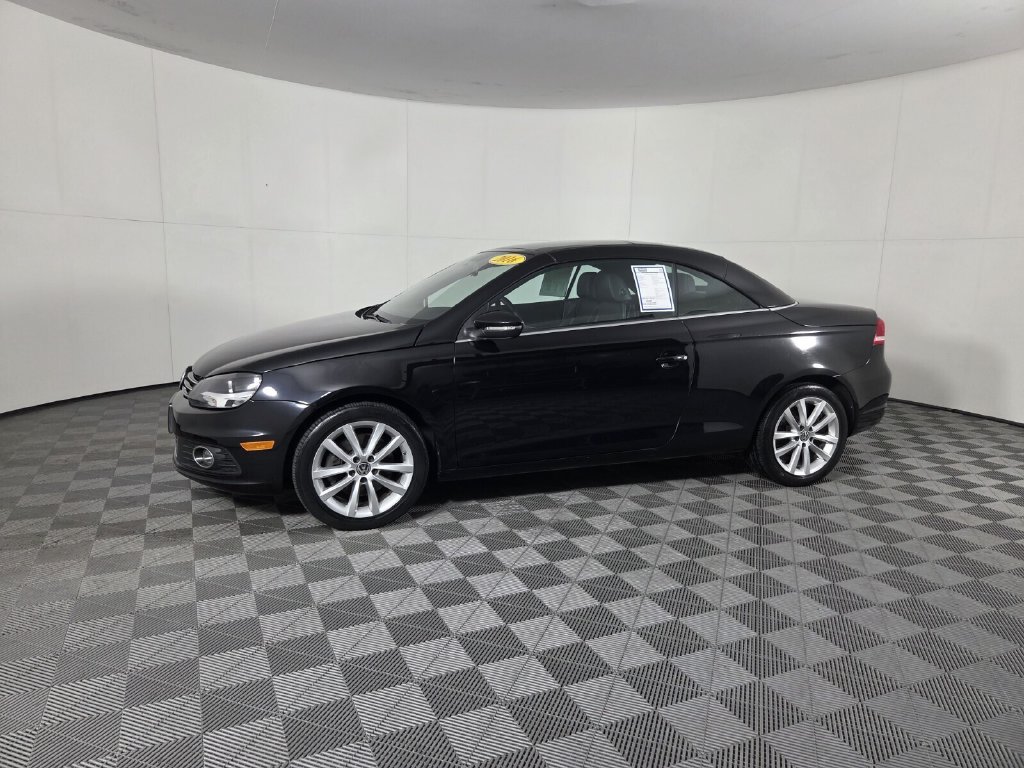 Used 2016 Volkswagen Eos Komfort FWD image 7