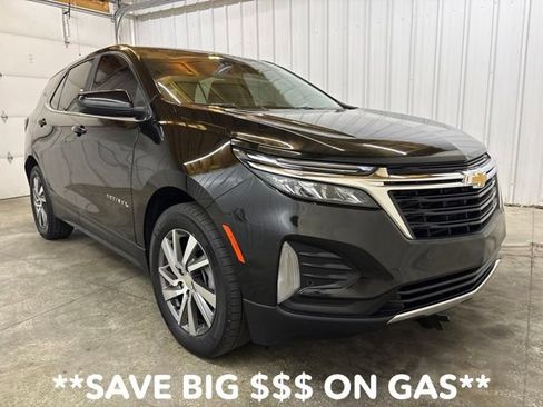 Used 2023 Chevrolet Equinox LT FWD image 1
