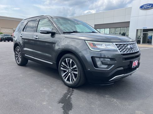 Used 2016 Ford Explorer Platinum AWD/4WD image 8