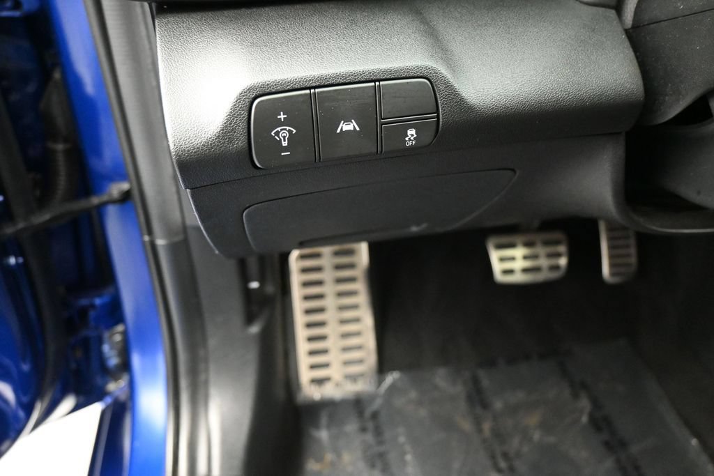 Used 2023 Hyundai Elantra N Line FWD image 13