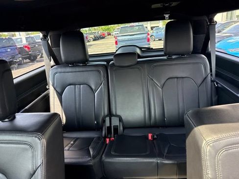 Used 2021 Ford Expedition Max Limited AWD/4WD image 32