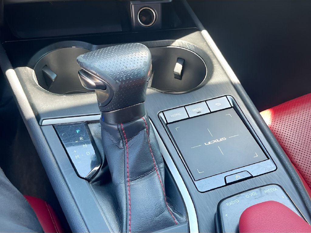 Used 2019 Lexus UX 200 F Sport w/ F Sport Premium Package FWD image 17