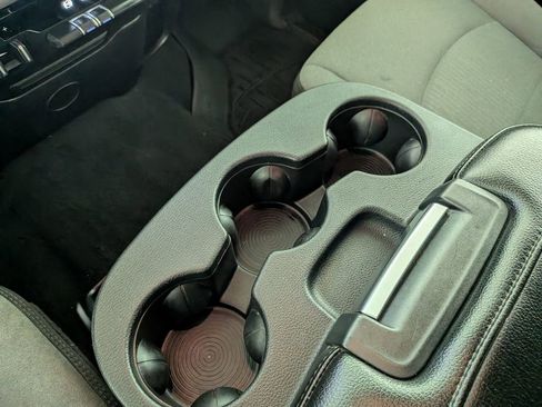 Used 2022 RAM 2500 Big Horn image 26