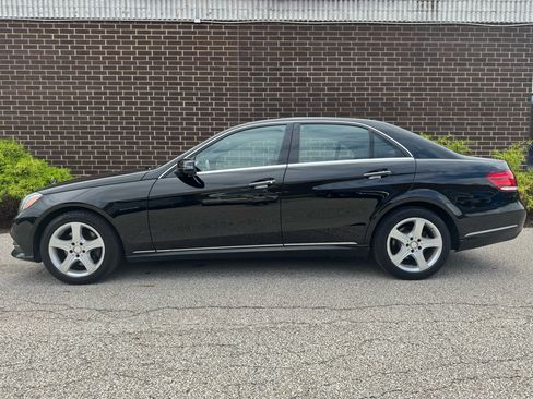 Used 2014 Mercedes-Benz E 350 4dr Sdn E 350 Luxury 4MATIC image 2