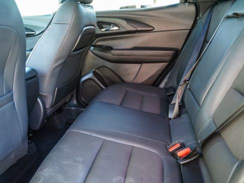 Used 2023 Chevrolet TrailBlazer RS w/ Sun and Liftgate Package image 18