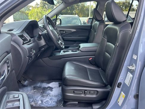 Used 2024 Honda Ridgeline RTL+ image 11
