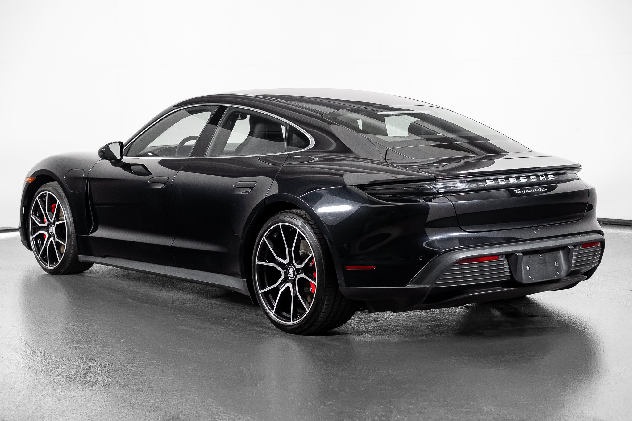 Used 2024 Porsche Taycan 4S AWD/4WD image 21