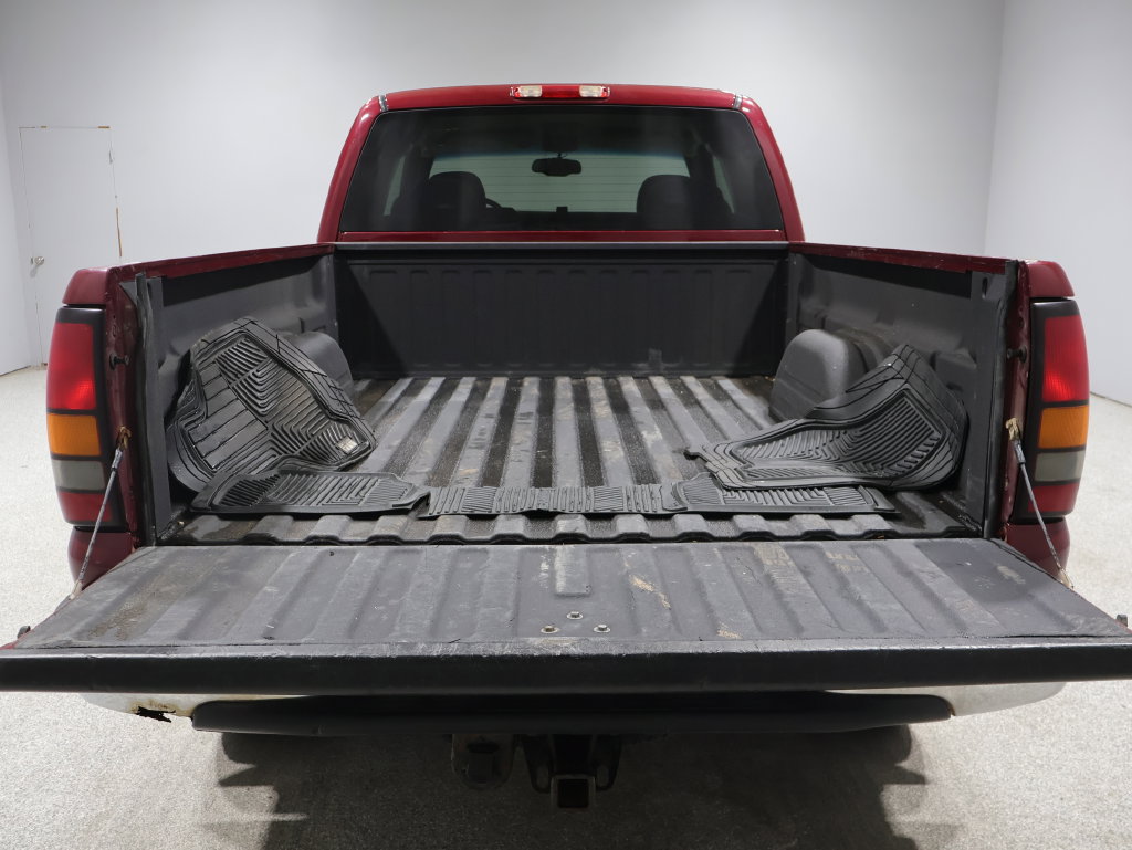 Used 2006 GMC Sierra 1500 SLE w/ Light Duty Power Package AWD/4WD image 8