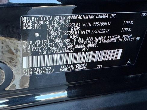 Used 2020 Toyota RAV4 XLE image 25