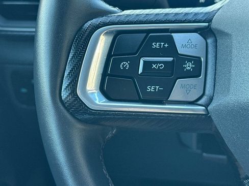 Used 2025 Ford Mustang Coupe RWD image 28