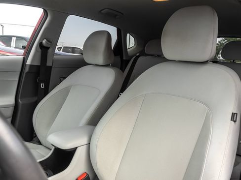 Used 2024 Hyundai Kona SEL AWD/4WD image 13