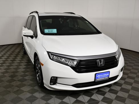 Used 2022 Honda Odyssey EX-L image 3