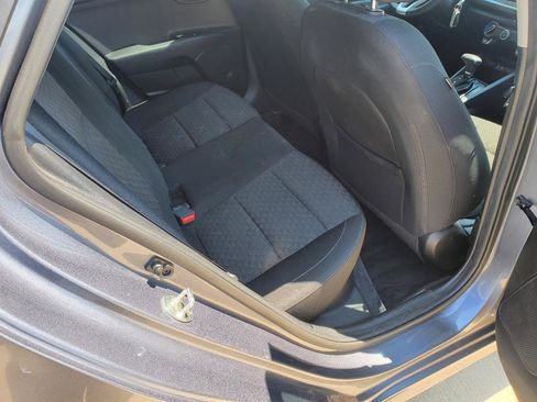 Used 2019 Kia Rio S FWD image 7