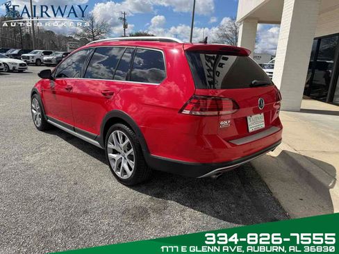 Used 2019 Volkswagen Golf Alltrack SEL image 4