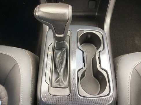 Used 2018 Chevrolet Colorado Z71 AWD/4WD image 26
