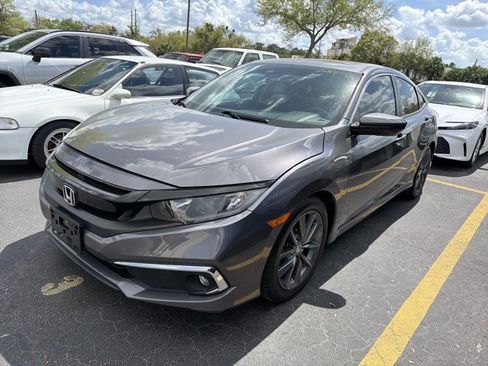 Used 2021 Honda Civic EX image 4