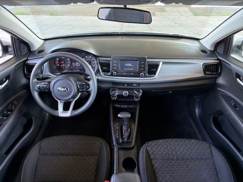 Used 2018 Kia Rio S FWD image 32