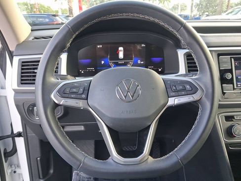 Used 2023 Volkswagen Atlas SE FWD image 17