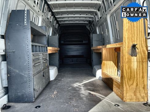 Used 2023 Mercedes-Benz Sprinter 3500 image 32