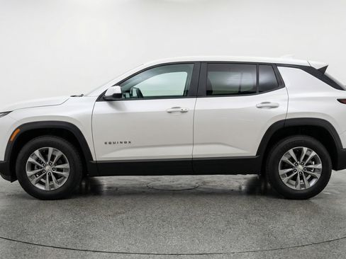 Used 2025 Chevrolet Equinox LT image 5