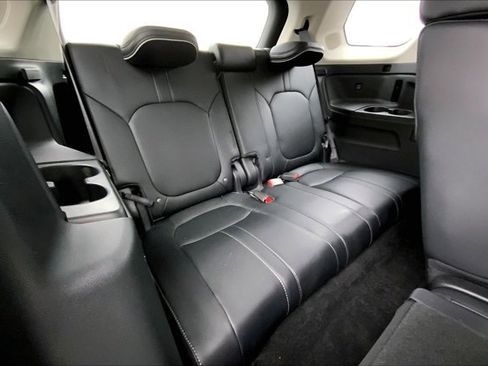 Used 2023 Honda Pilot Elite image 27