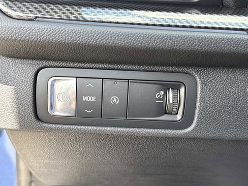New 2026 Chevrolet Traverse High Country FWD image 31
