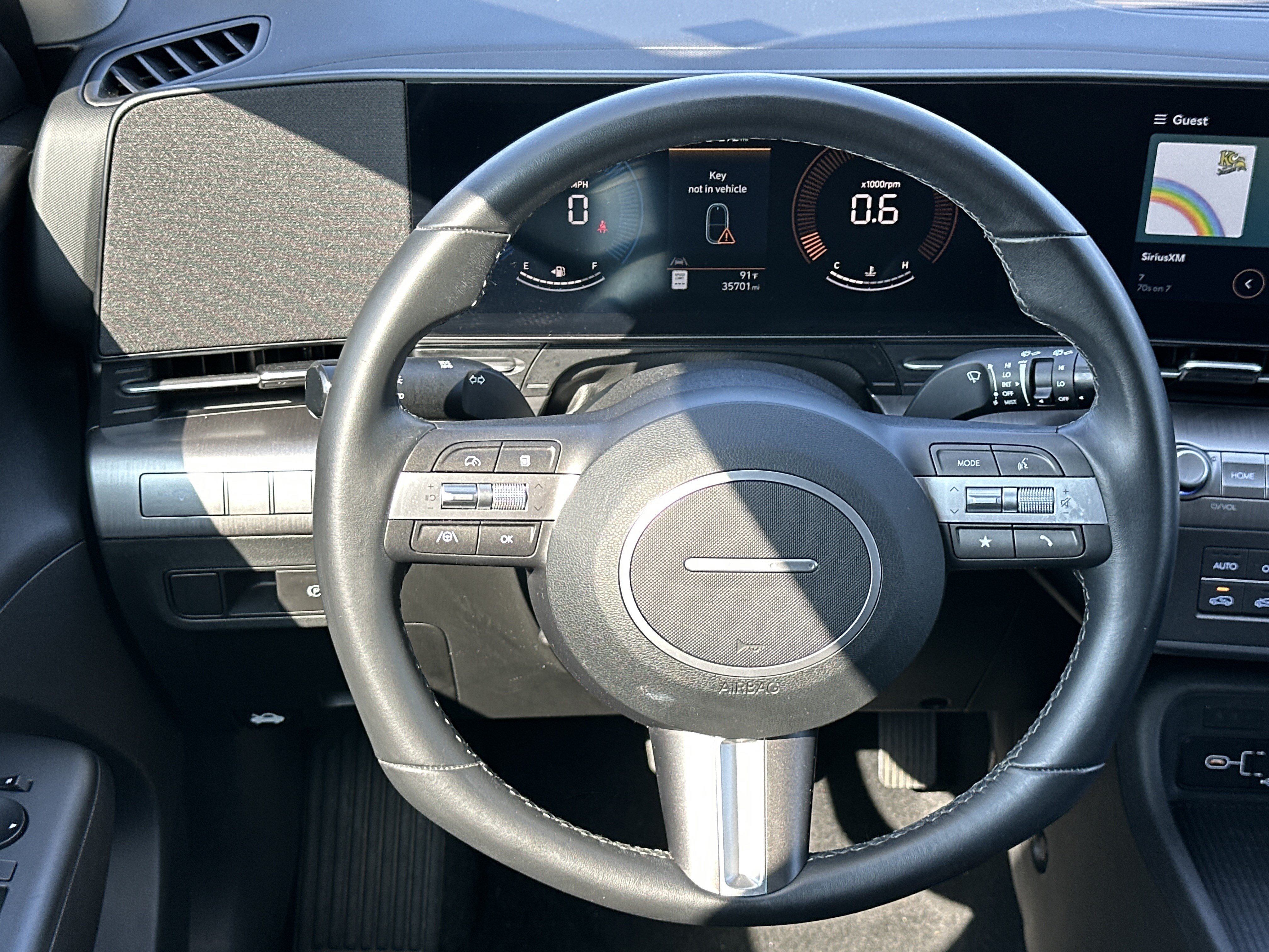 Used 2025 Hyundai Kona SEL FWD image 24