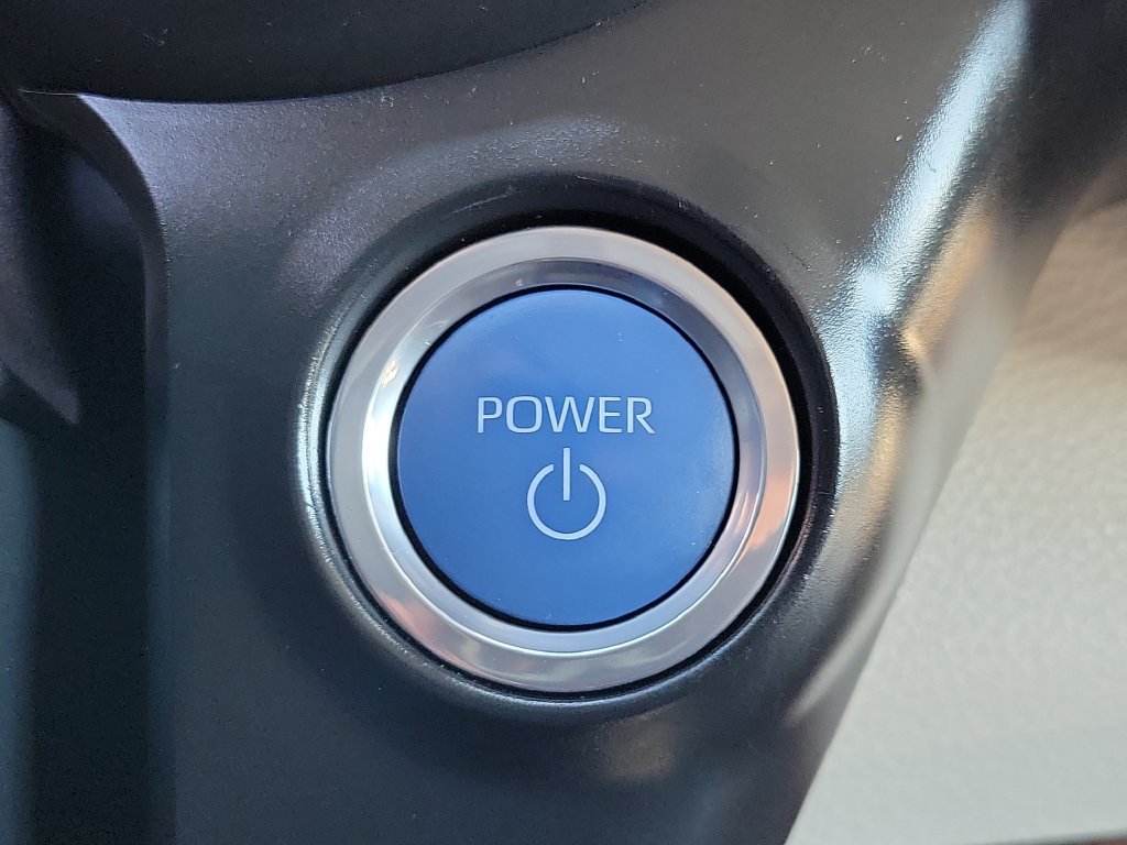 Used 2024 Toyota Sienna XLE FWD image 33