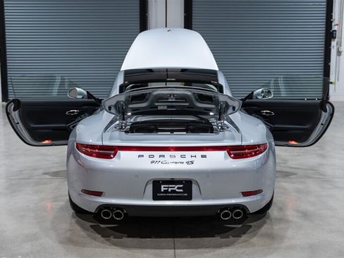 Used 2016 Porsche 911 Carrera 4S AWD/4WD image 40
