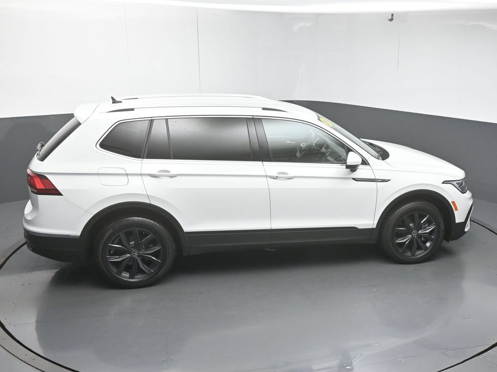Used 2024 Volkswagen Tiguan SE FWD image 49
