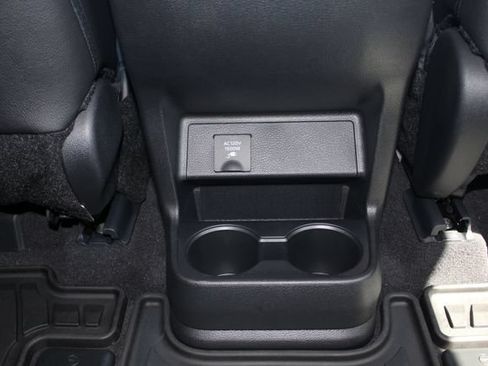 Certified 2026 Toyota Sienna XSE FWD image 33