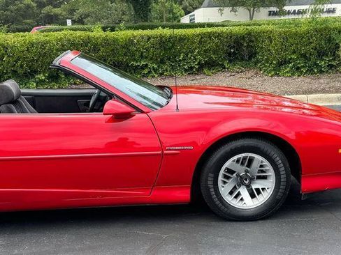 Used 1992 Pontiac Firebird Convertible RWD image 8
