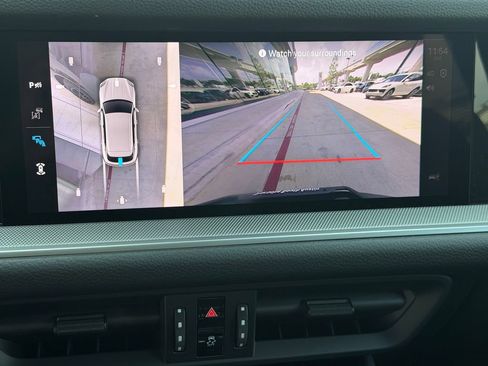 New 2026 Porsche Cayenne AWD/4WD image 18