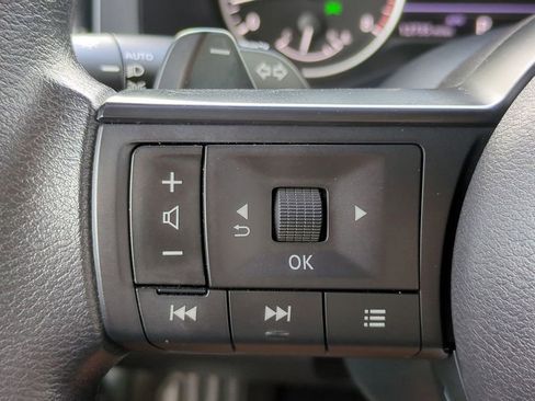 Certified 2024 Nissan Pathfinder S image 23