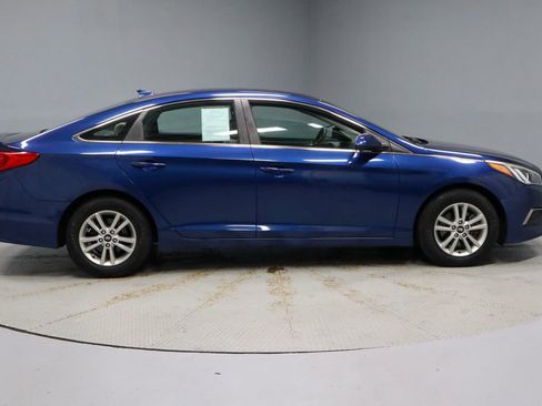 Used 2017 Hyundai Sonata SE FWD image 11