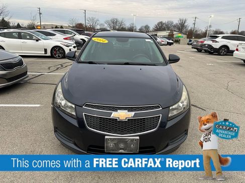 Used 2014 Chevrolet Cruze LT w/ Technology Package image 2