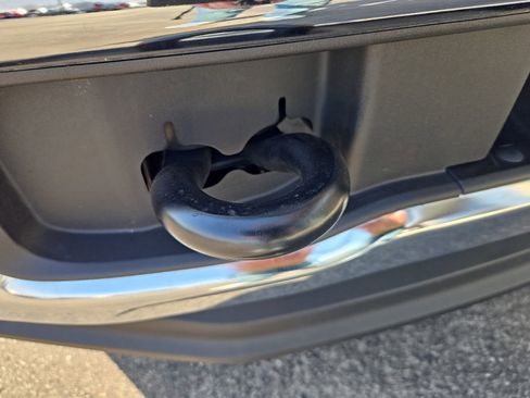 Used 2024 Ford F250 XL w/ FX4 Off-Road Package AWD/4WD image 8