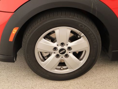 Used 2024 MINI Cooper 2-Door Hardtop FWD image 35